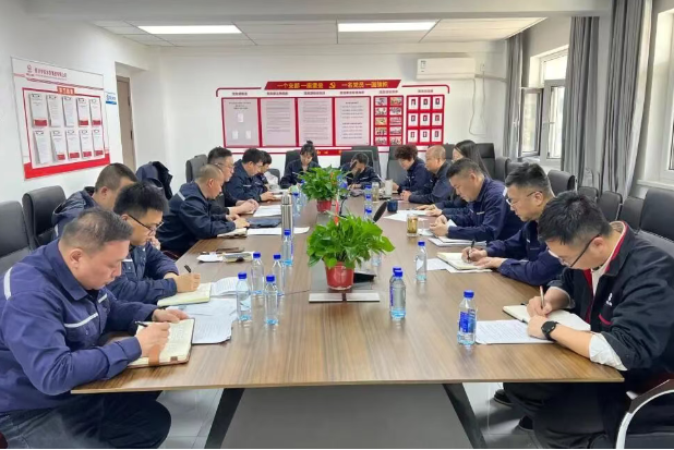 深學(xué)細(xì)悟明方向 篤行實干抓落實|銀川中鐵水務(wù)各單位掀起學(xué)習(xí)宣貫公司年度工作會議精神熱潮①